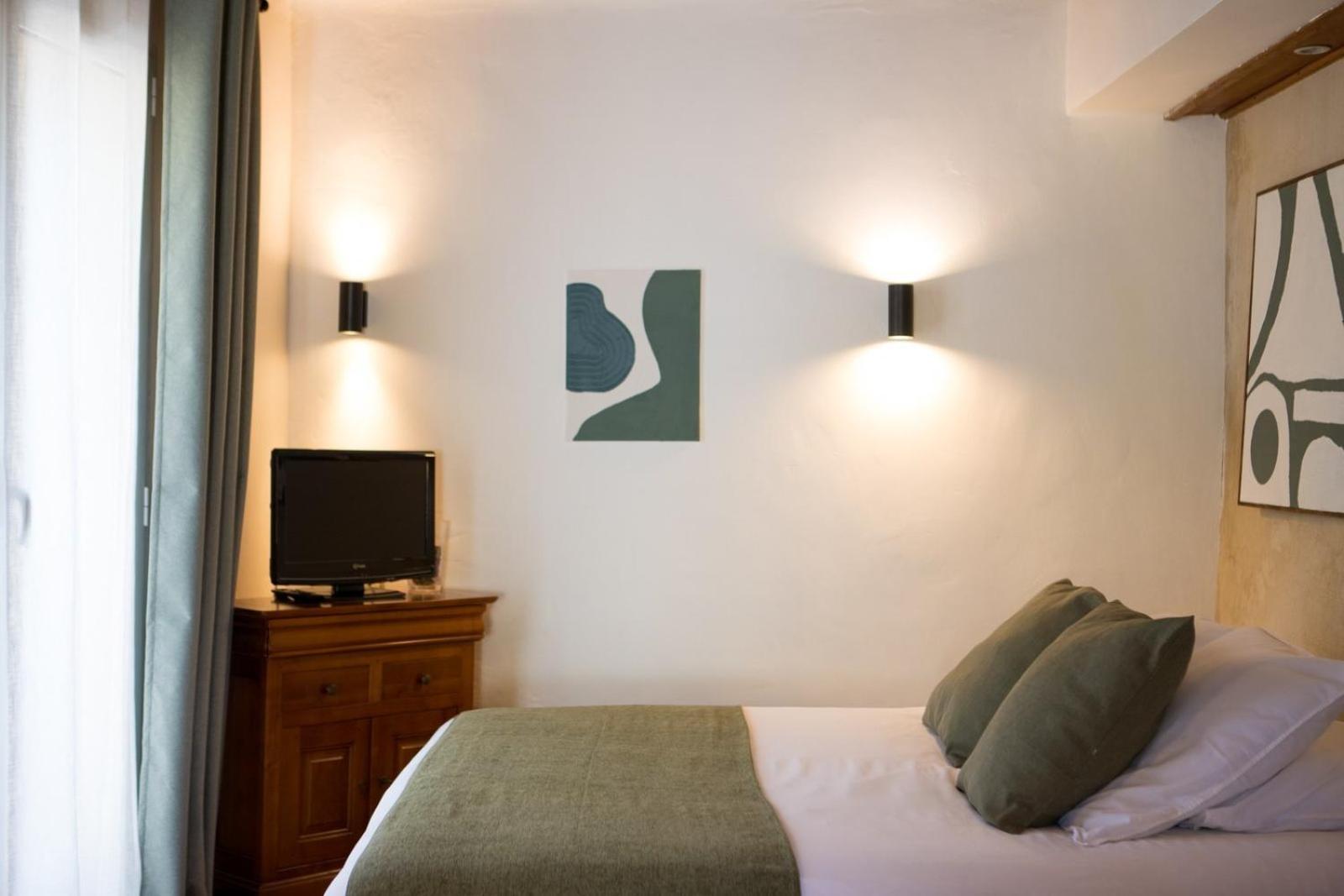 In Provence Hotel - Experience Atypique 沃内勒 外观 照片