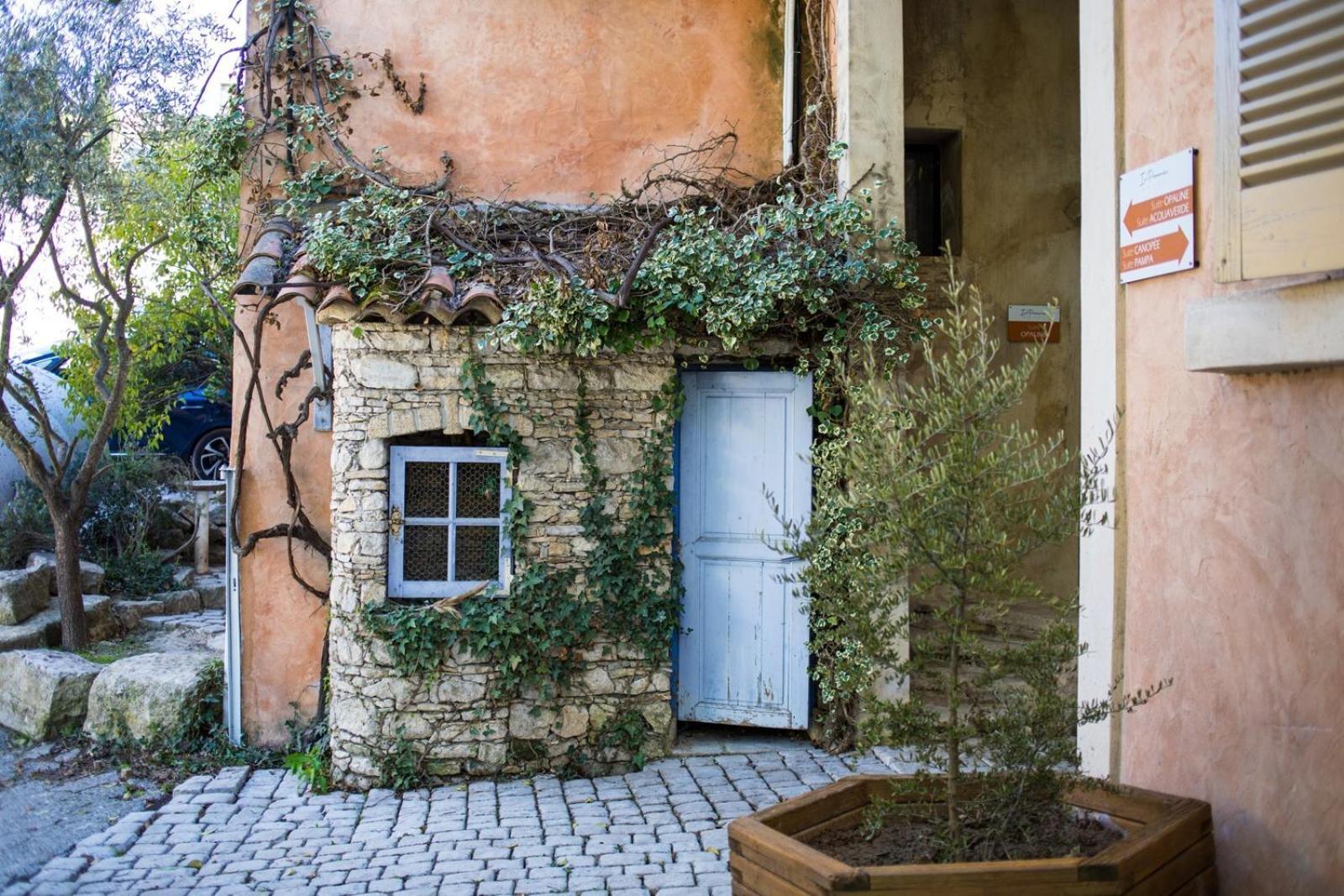 In Provence Hotel - Experience Atypique 沃内勒 外观 照片