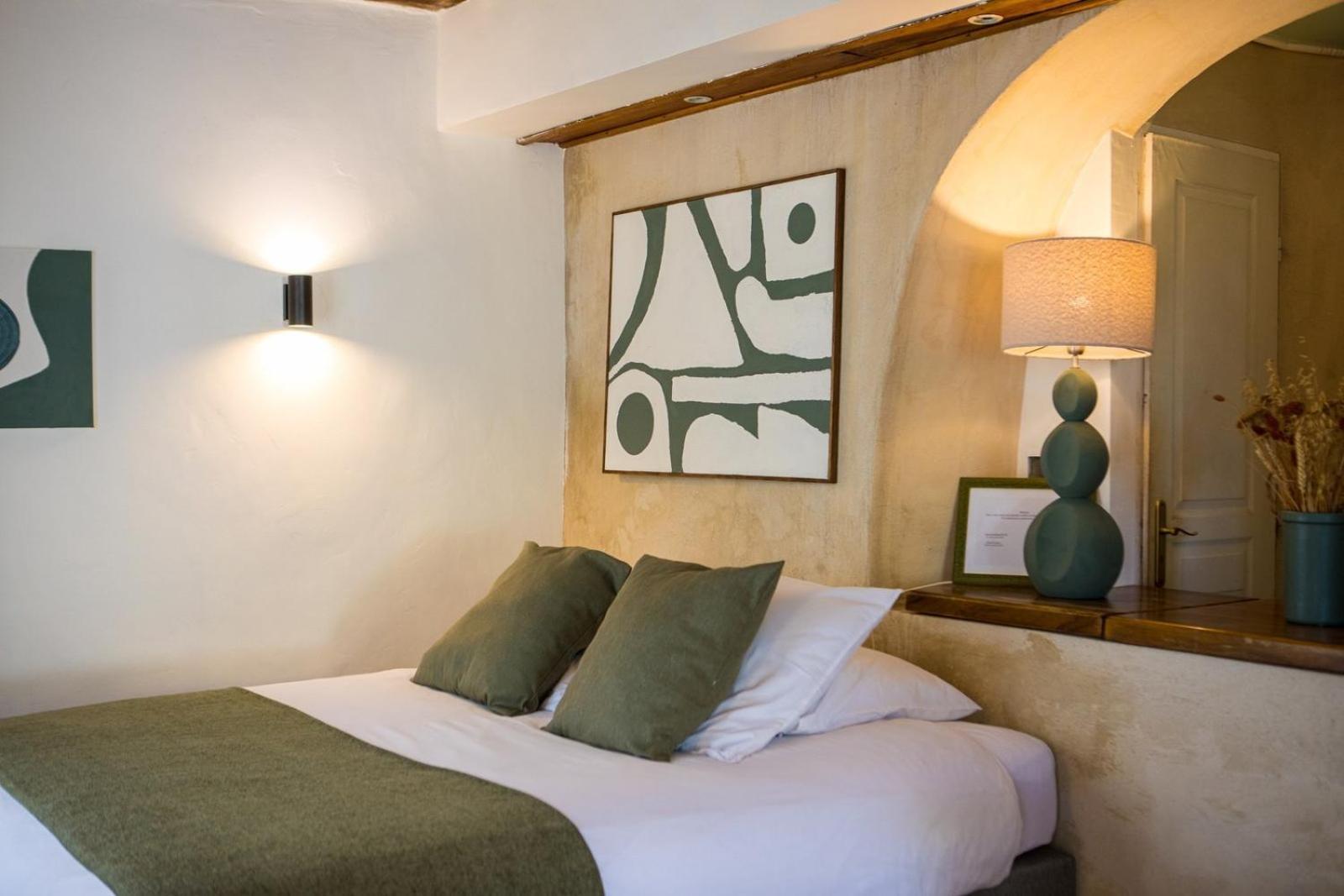 In Provence Hotel - Experience Atypique 沃内勒 外观 照片