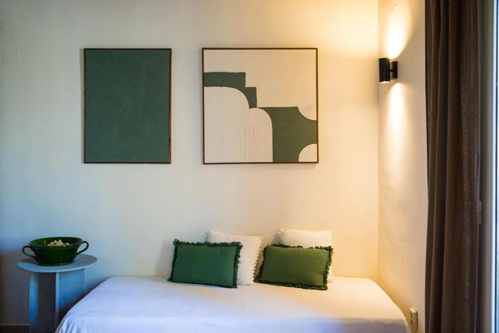 In Provence Hotel - Experience Atypique 沃内勒 外观 照片