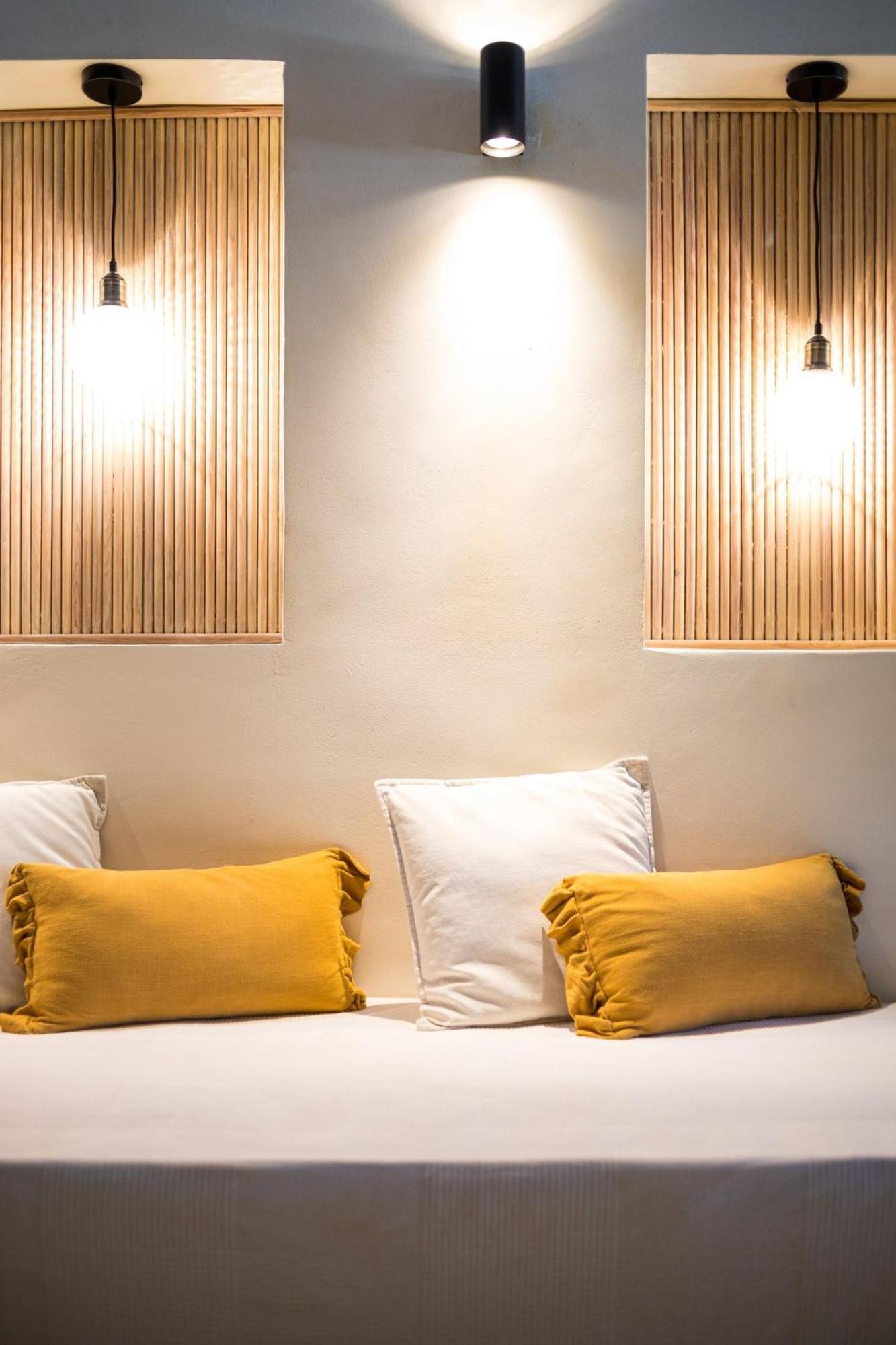 In Provence Hotel - Experience Atypique 沃内勒 外观 照片