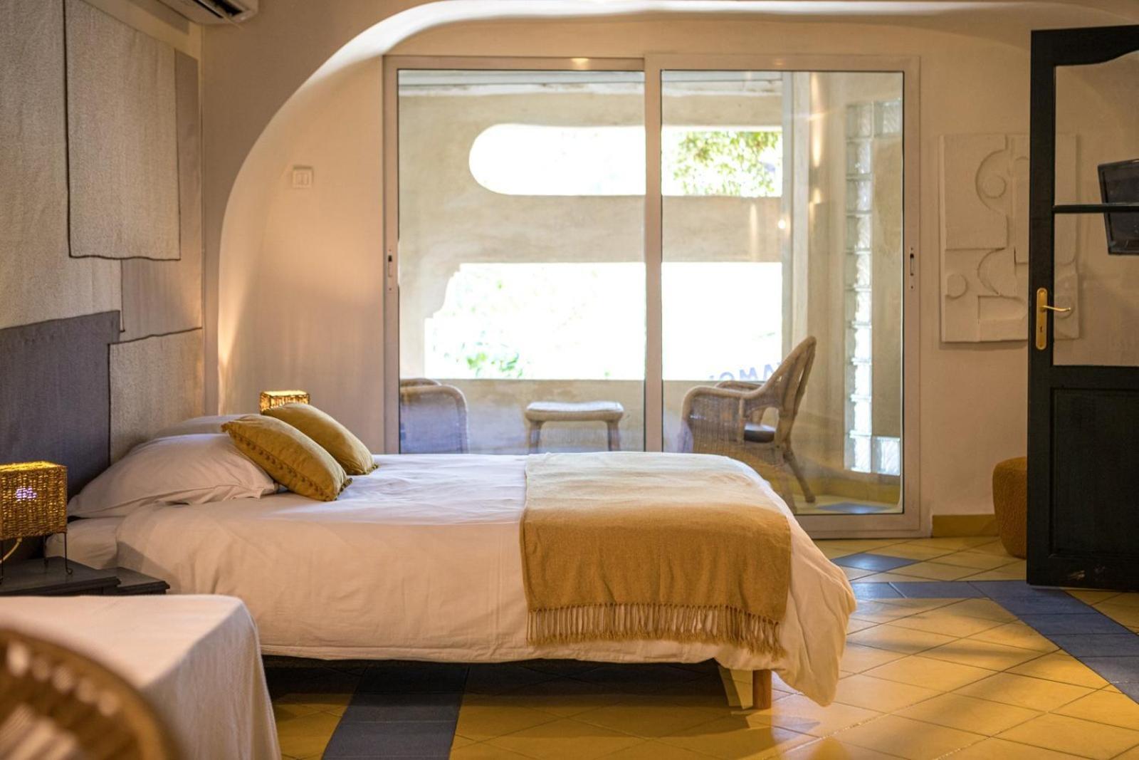 In Provence Hotel - Experience Atypique 沃内勒 外观 照片