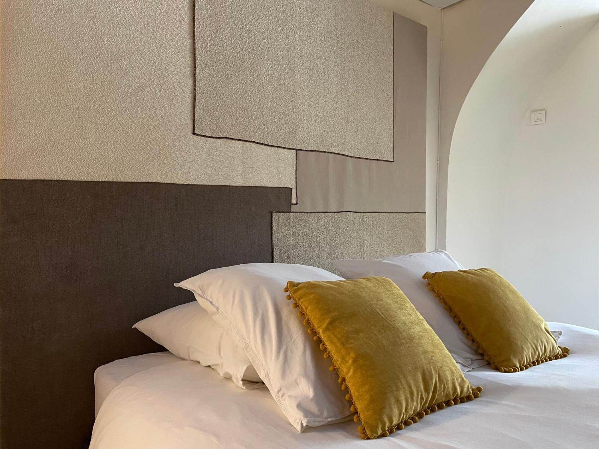 In Provence Hotel - Experience Atypique 沃内勒 外观 照片
