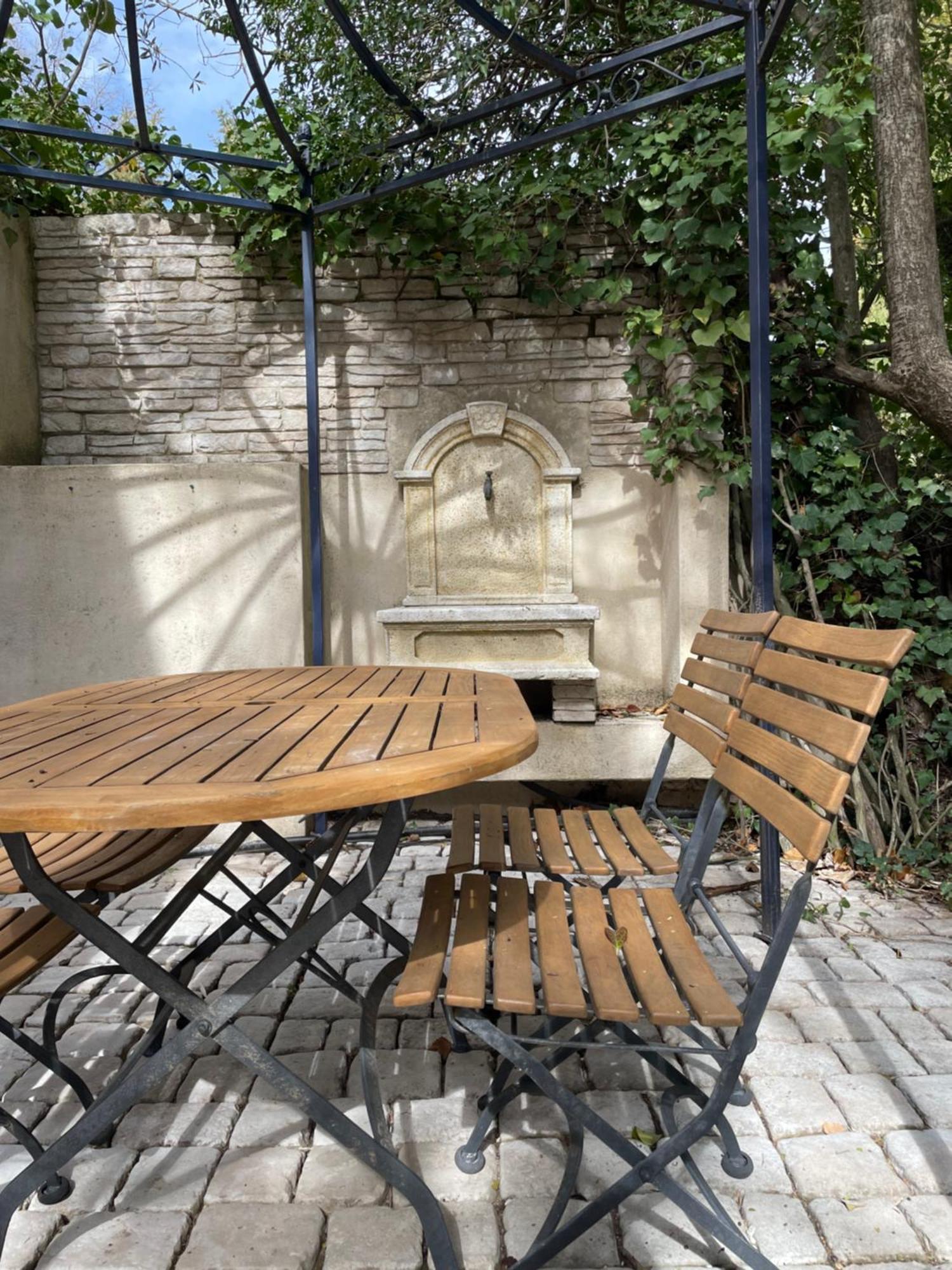 In Provence Hotel - Experience Atypique 沃内勒 外观 照片